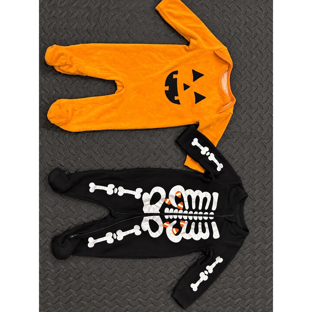 Chick Pea Way to Celebrate Halloween Baby Sleepers Set Pumpkin Skeleton 6-9M